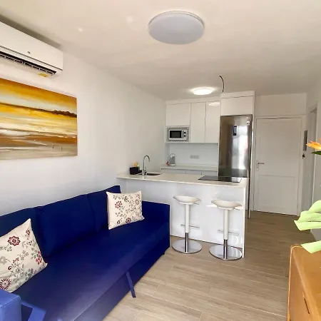 Sunset And Amadores View Apartment *